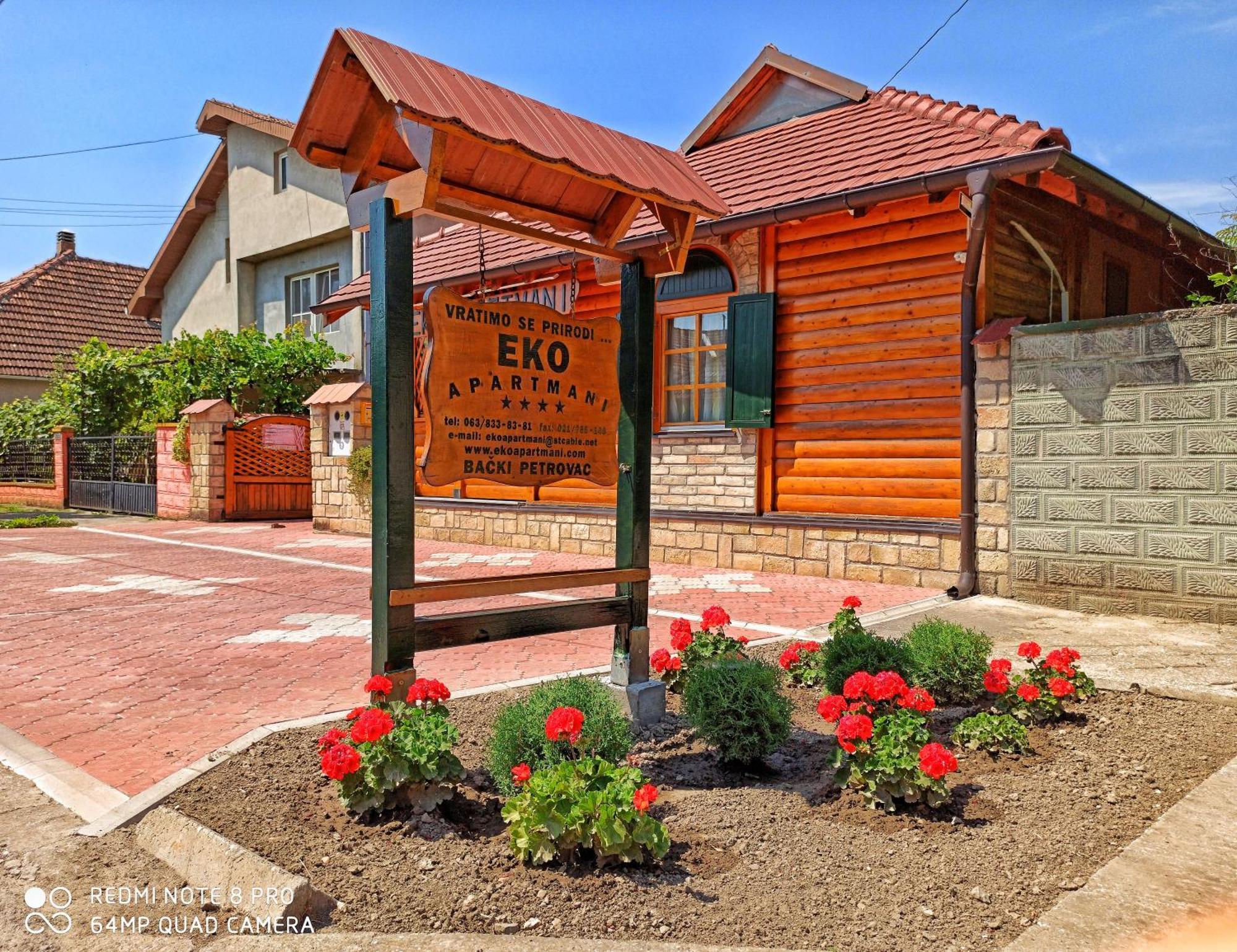 Eko Apartmani Backi Petrovac Zimmer foto